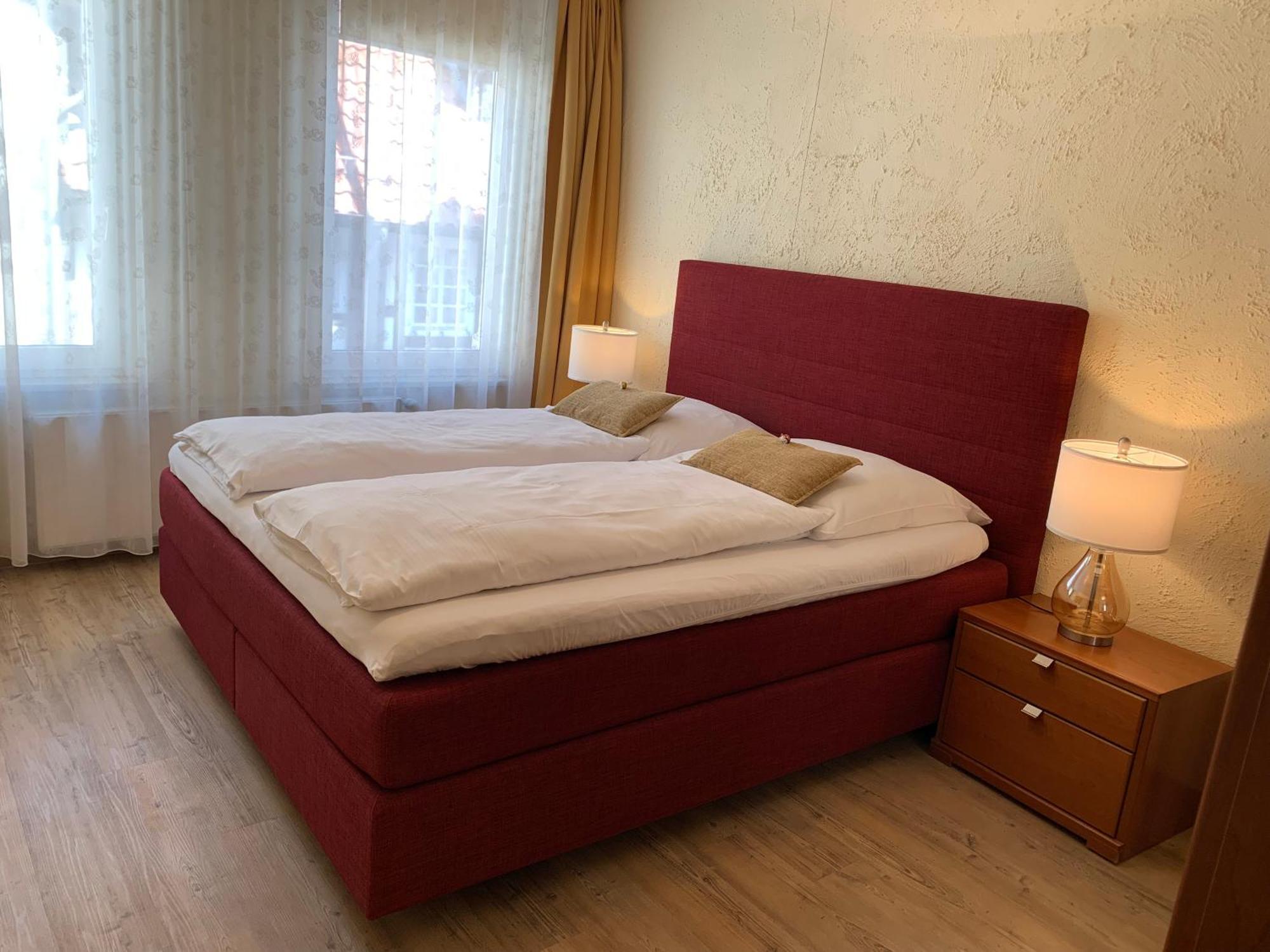 Ferienwohnung Janus Altstadt-Hameln Haus 1 Inklusive Parkplatz Mit Und Ohne Balkon ฮาเมลน์ ภายนอก รูปภาพ